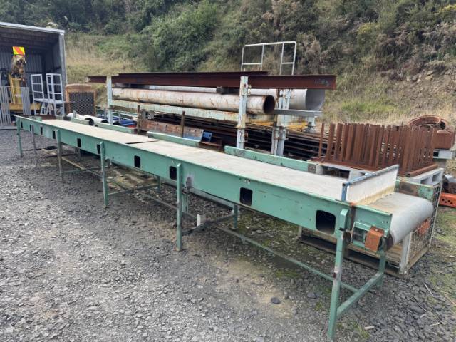 9 Metre Long Belt Conveyor