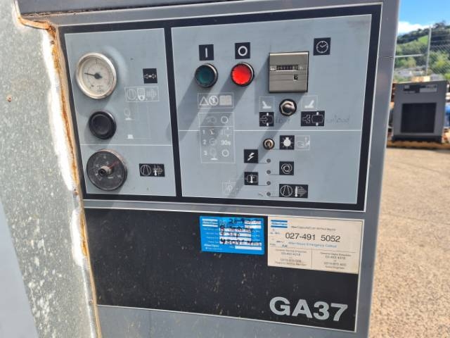 Atlas Copco GA37 Screw Compressor and FD120 Drier