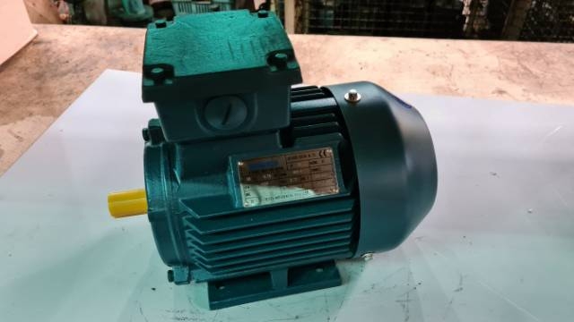 Monarch 0.75Kw - 4 Pole Brand New!
