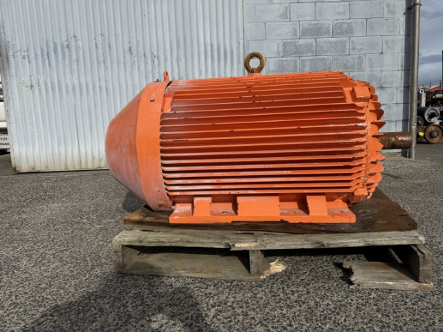 CMG 185Kw, 989 RPM, 6 Pole Electric Motor