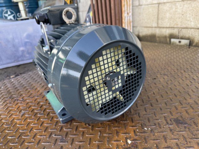Max Alloy 5.5Kw, 960 RPM, 6 Pole Electric Motor
