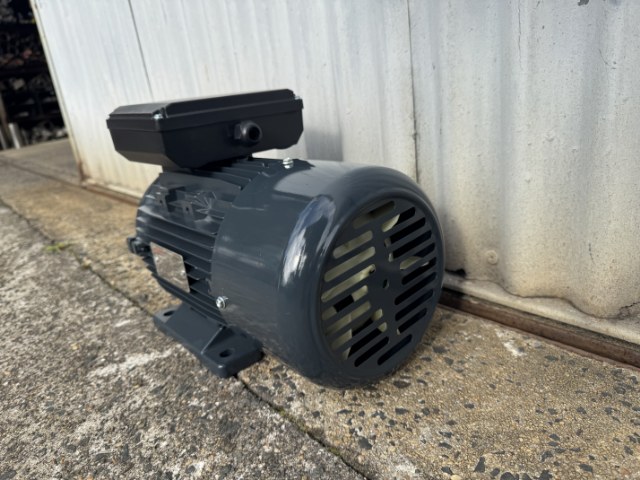 Monarch 3Kw, 4 Pole, Single Phase Electric Motor