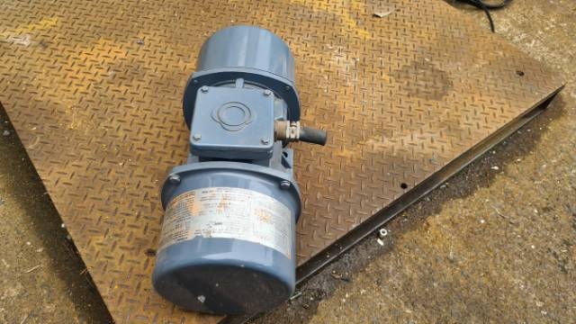 Friedrich 0.6Kw, 4 Pole Vibrating Motor