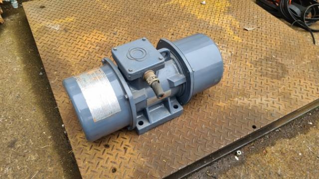 Friedrich 0.6Kw, 4 Pole Vibrating Motor