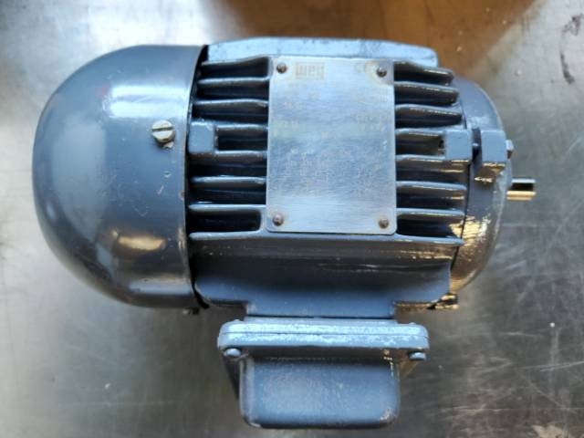 WEG 0.37Kw, 1400 RPM Electric Motor