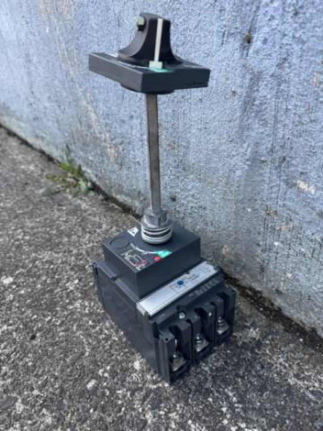 Schnieder Electric 150Amp Compact Switch/Breaker