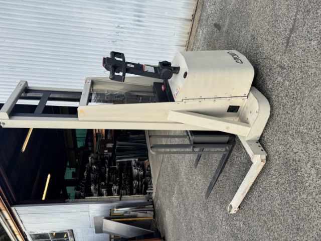 Crown Walk-behind 1000kg Forklift