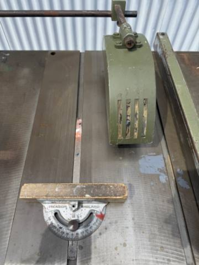 Dyco Superfine Table Saw