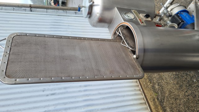 Self-Contained Mobile Liquid Filtration System