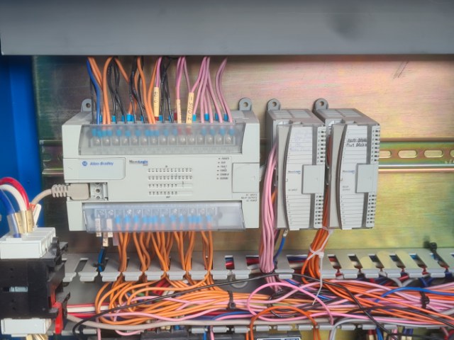 Impac RT500 Automated Pallet Wrapper