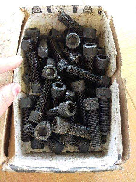 5/8 15mm Socket Cap Screw, 2 UNC Bolts