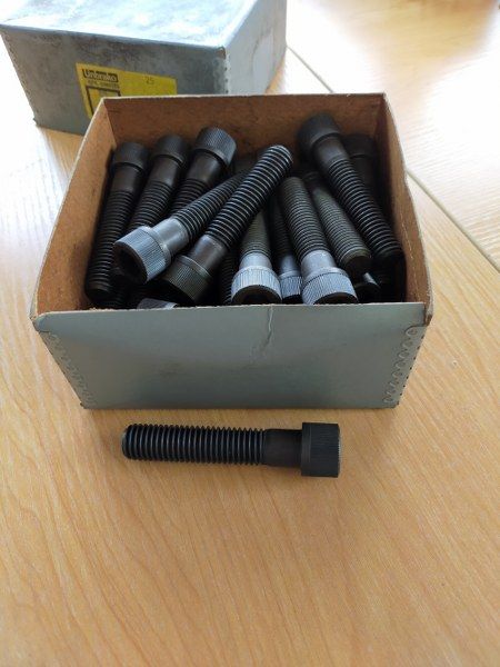 5/8 BSW 3 76mm Long Socket Cap Screw