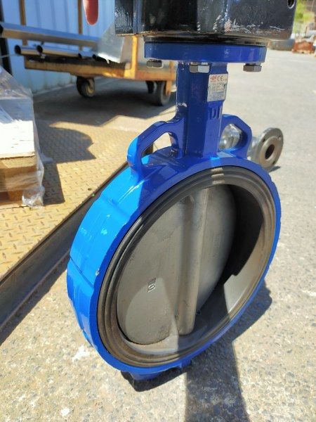 10" Butterfly Valve complete with Handwheel (BRAND NEW)