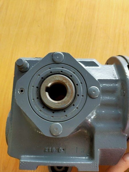 SEW Eurodrive 0.25Kw, 191 RPM, 21mm Bore, Geared Motor