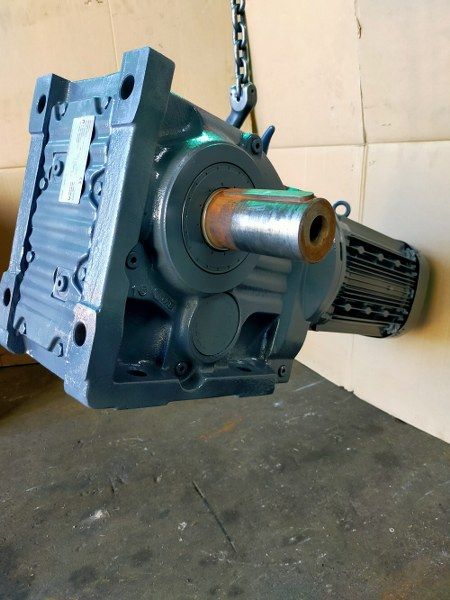 7.5Kw, 40 Rpm, SEW Eurodrive Geared Motor