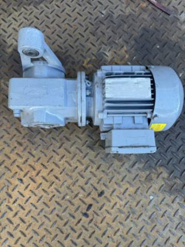 SEW- Eurodrive 0.37Kw, 160 RPM Geared Motor