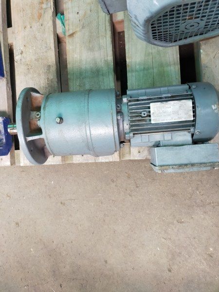 SEW Eurodrive 0.75Kw, 37 Rpm Geared Electric Motor