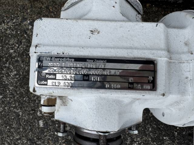SEW Eurodrive 0.37Kw, 76 RPM Geared Motor