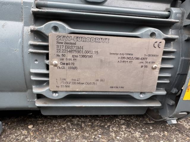 SEW 0.55Kw, 193 RPM Inline Geared Motor