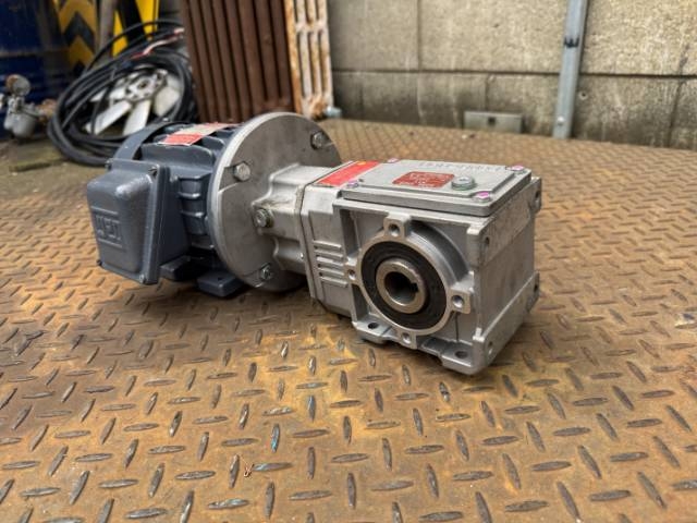 WEG 0.37Kw, 253 RPM Geared Motor