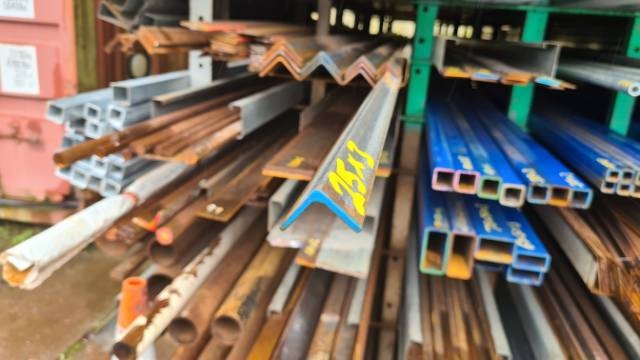 New Steel 30x30x3 Angle