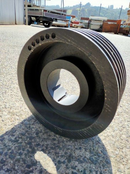 325mm Diameter, C Section, 5 Groove Pulley (BRAND NEW)